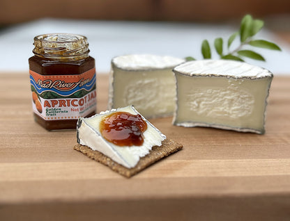 Fog Lights Cypress Grove Goat Cheese 6 oz