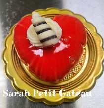 Load image into Gallery viewer, Louise Zuleger Confections
