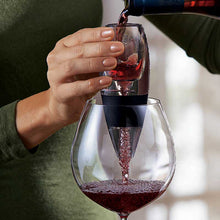 Load image into Gallery viewer, WINE AERATOR ESSENTIAL by VINTURI

